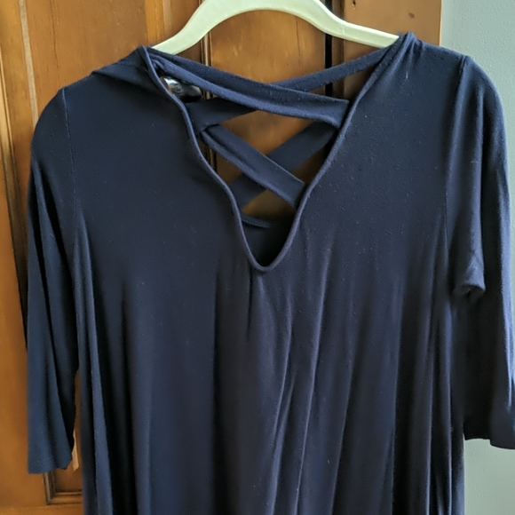 Navy Maternity Dress with Pockets - Picture 3 of 6